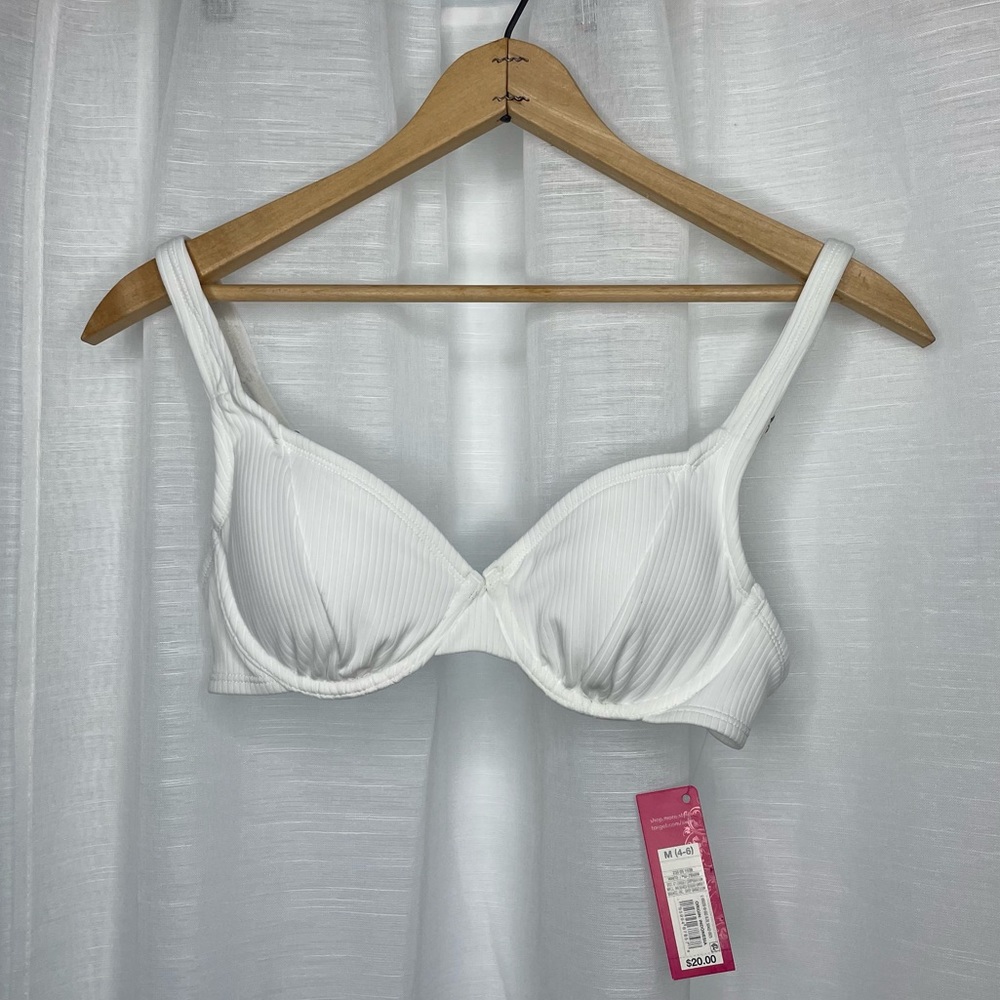 NWT Xhilaration Ribbed White Bikini Top